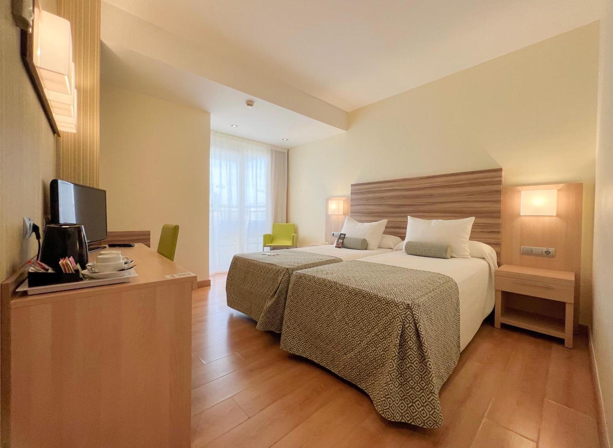 Riviera Beachotel - Adults Recommended Бенидорм Екстериор снимка