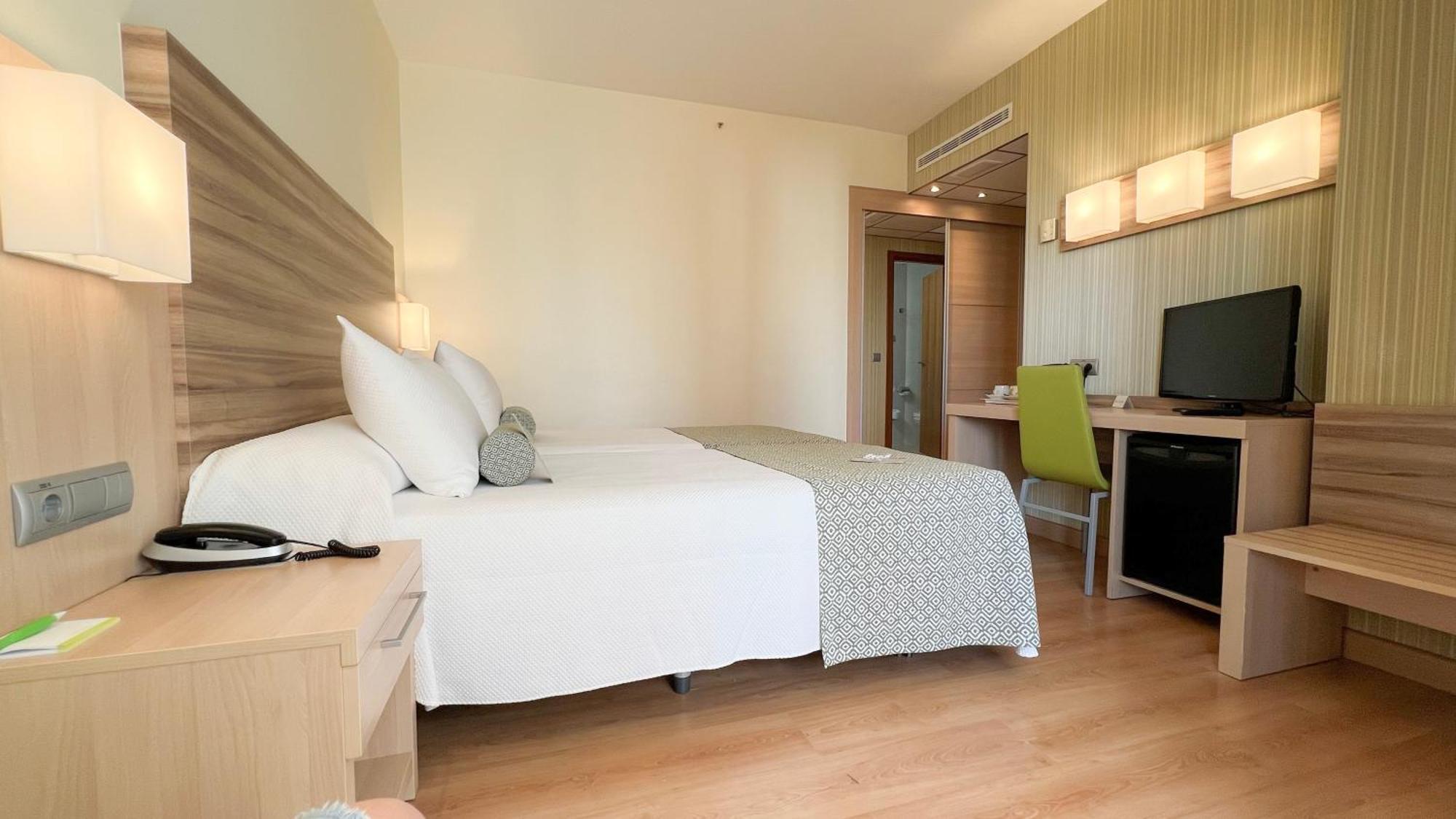 Riviera Beachotel - Adults Recommended Бенидорм Екстериор снимка